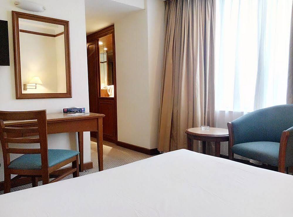 Mandarin Court Hotel Kuala Lumpur Exterior photo